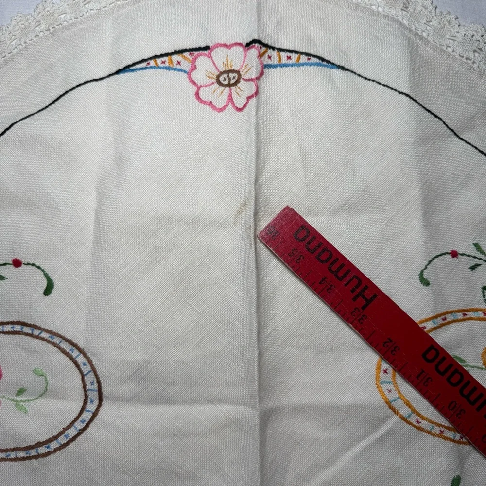 Vintage Linen Cross Stitch Oval Table Floral Basket 28”x21.5” Basket Of Flowers